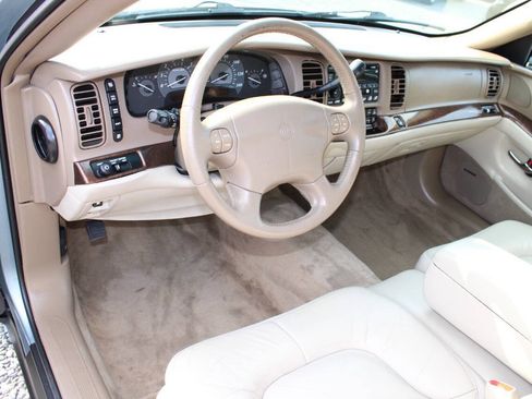 Used 2004 Buick Park Avenue FWD image 13