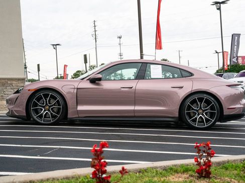 Used 2023 Porsche Taycan w/ Premium Package RWD image 20