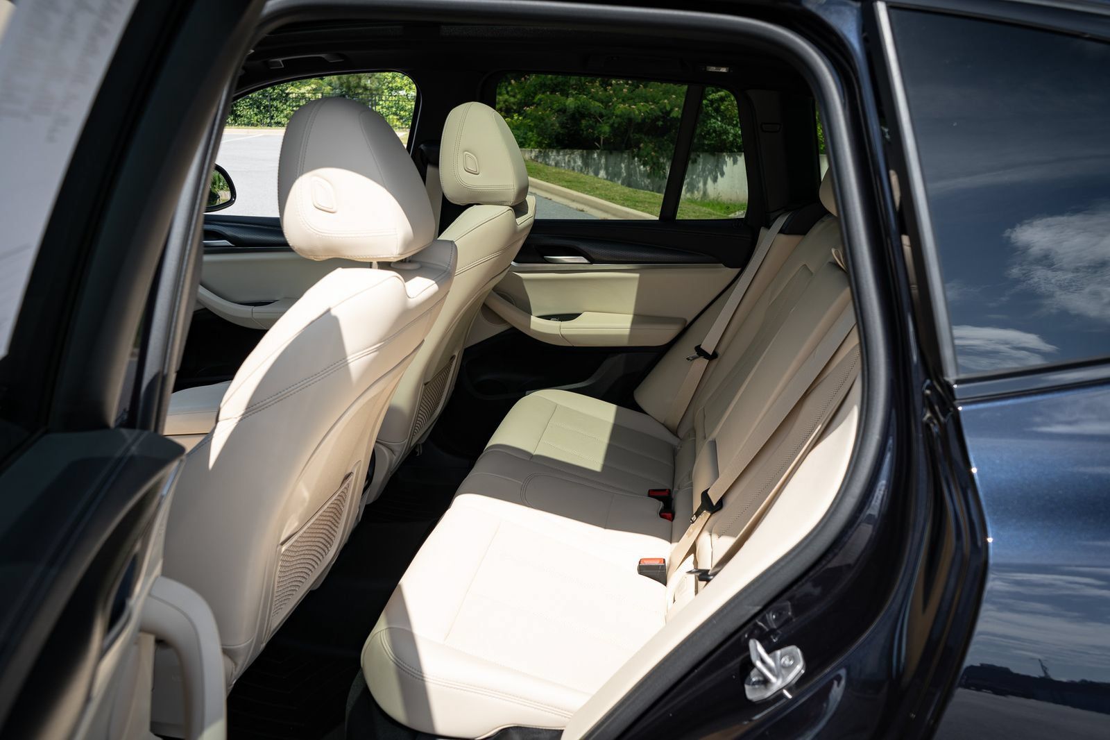 Used 2022 BMW X3 xDrive30i w/ M Sport Package 2 AWD/4WD image 19