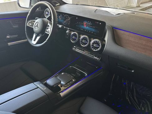 Certified 2023 Mercedes-Benz GLA 250 4MATIC image 19