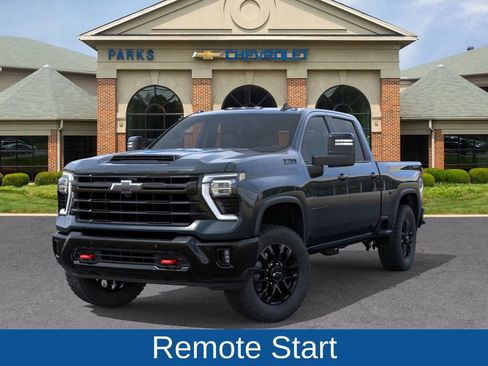 New 2026 Chevrolet Silverado 2500 LT image 7