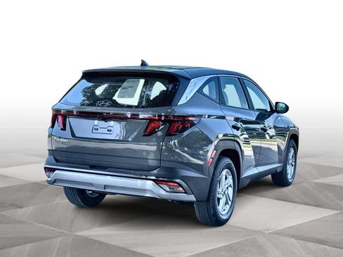 New 2026 Hyundai Tucson SE FWD image 8