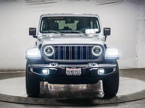 Used 2024 Jeep Wrangler Sahara image 2