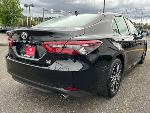 Certified 2023 Toyota Camry XLE w/ Cold Weather Package AWD/4WD image 5