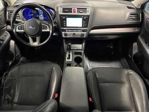 Used 2016 Subaru Outback 2.5i Limited AWD/4WD image 4