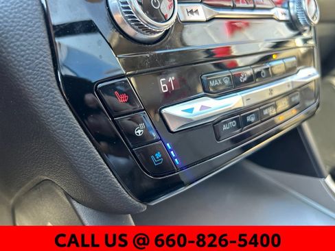 Used 2021 Ford Explorer Limited w/ Hybrid Equipment Group 310A AWD/4WD image 23
