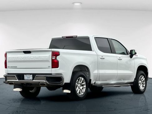 Used 2022 Chevrolet Silverado 1500 LT w/ Z71 Off-Road Package image 2