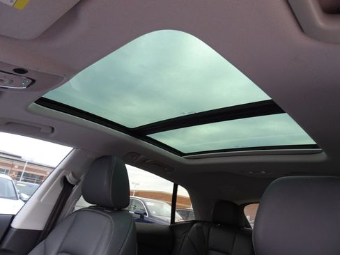 Used 2023 Audi Q8 Premium Plus w/ Premium Plus Package image 10