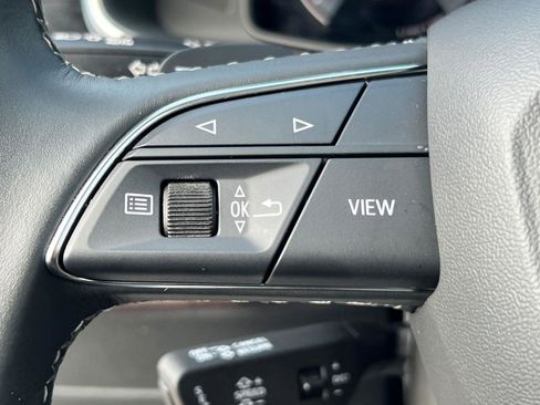 Certified 2025 Audi Q7 3.0T Premium w/ Convenience Package image 25