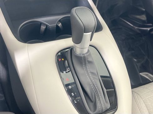 Used 2025 Honda HR-V LX image 16