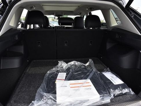 New 2026 Volkswagen Tiguan SE AWD/4WD image 25