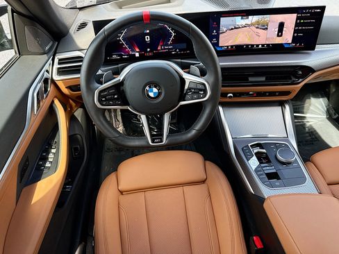 Used 2025 BMW M440i RWD image 17