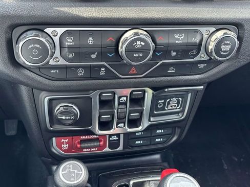 New 2026 Jeep Wrangler Unlimited Sport AWD/4WD image 23
