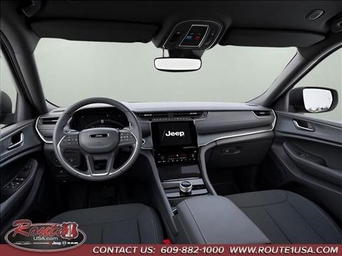 New 2026 Jeep Grand Cherokee Laredo AWD/4WD image 15