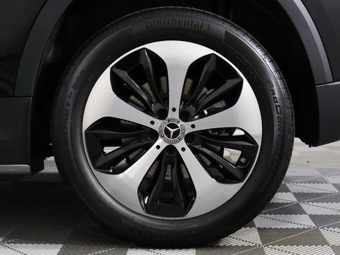 New 2025 Mercedes-Benz GLA 250 4MATIC image 13