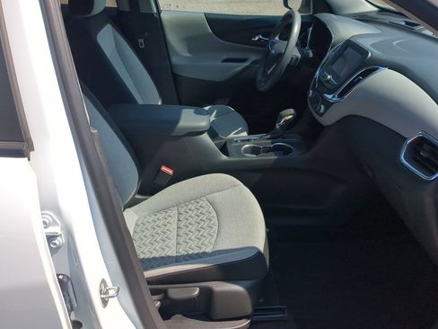 Certified 2022 Chevrolet Equinox LS w/ LPO, Cargo Package FWD image 28