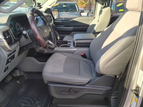 Used 2021 Ford F150 XLT w/ Equipment Group 302A High image 7