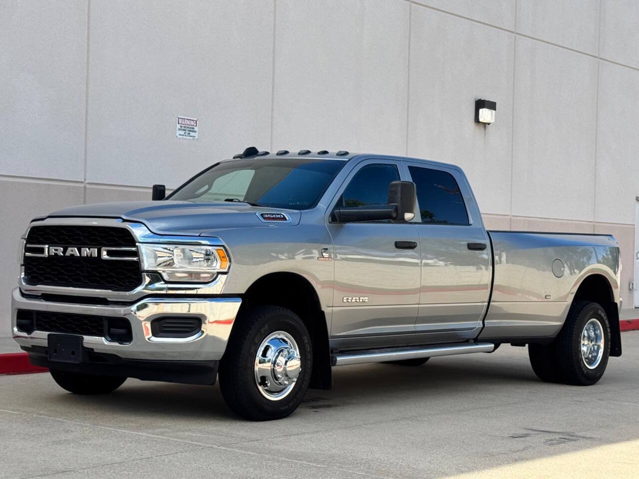 Used 2022 RAM 3500 Tradesman AWD/4WD image 2
