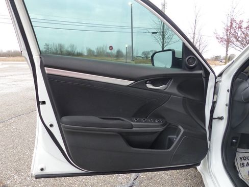 Used 2020 Honda Civic EX image 18