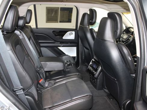 Used 2022 Lincoln Aviator Reserve w/ Equipment Group 201A image 34