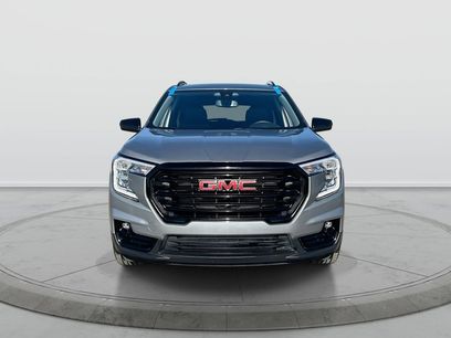 Used 2024 GMC Terrain SLT w/ Elevation Edition