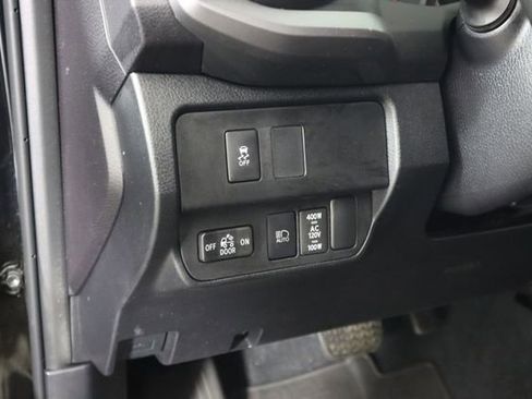 Used 2023 Toyota Tacoma TRD Off-Road AWD/4WD image 39