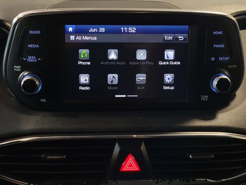 Used 2020 Hyundai Santa Fe SE AWD/4WD image 25