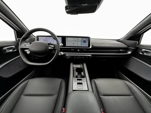 New 2025 Hyundai Ioniq 6 SEL RWD image 13