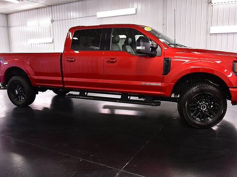 Used 2022 Ford F250 Lariat w/ Black Appearance Package AWD/4WD image 9