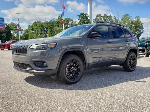 Used 2023 Jeep Cherokee Altitude Lux AWD/4WD image 8