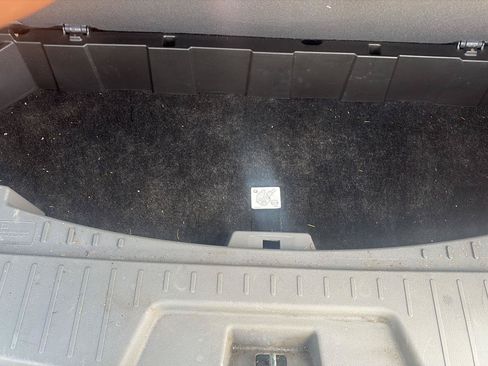 Used 2013 Chevrolet Traverse LS FWD image 28