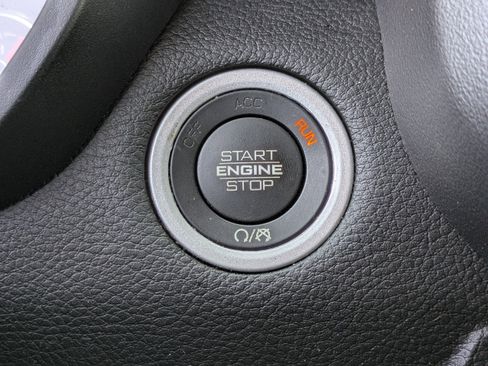 Used 2022 RAM 1500 Big Horn image 25