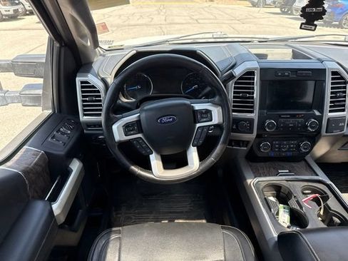 Used 2017 Ford F350 Lariat w/ Lariat Ultimate Package AWD/4WD image 16