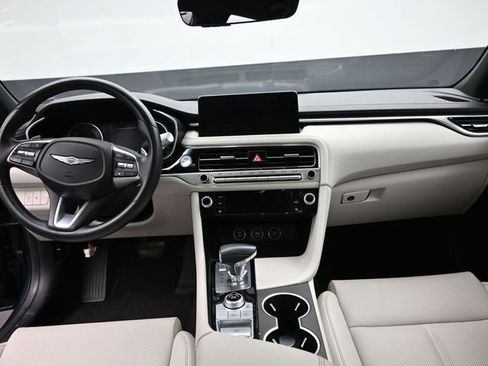 Used 2025 Genesis G70 2.5T AWD/4WD image 23