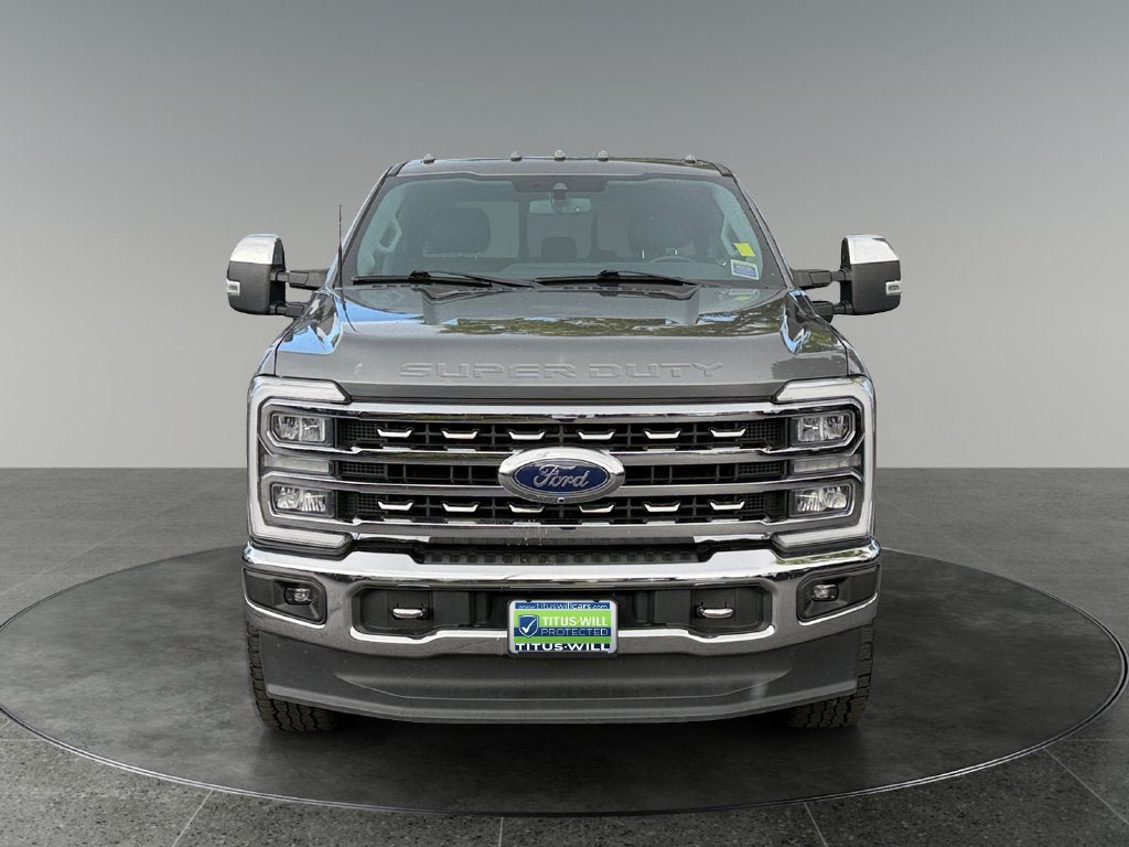 Used 2023 Ford F350 Lariat w/ Chrome Package AWD/4WD image 2
