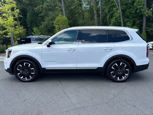 Used 2024 Kia Telluride SX Prestige w/ Towing Package AWD/4WD image 4