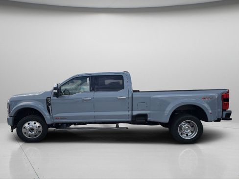 New 2026 Ford F450 Platinum w/ Platinum Plus Package AWD/4WD image 22