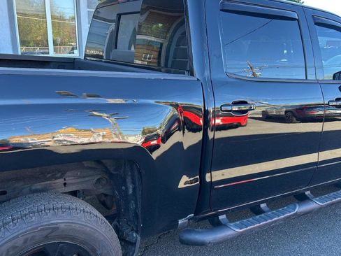 Used 2017 Chevrolet Silverado 1500 LTZ Z71 w/ LTZ Plus Package AWD/4WD image 17