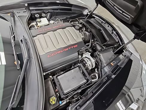 Used 2019 Chevrolet Corvette Stingray Coupe w/ Battery Protection Package image 35