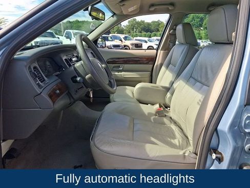 Used 2008 Mercury Grand Marquis GS RWD image 2