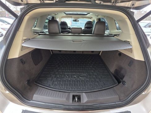 Used 2018 Lincoln MKC Reserve w/ Lincoln MKC Climate Package image 15