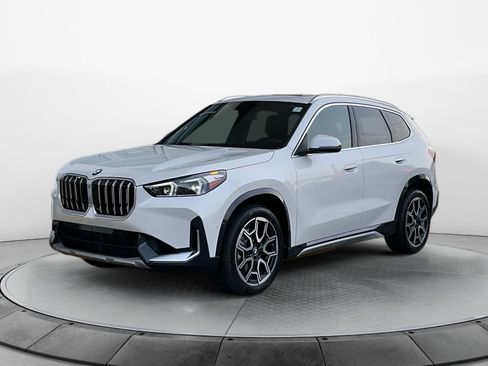 New 2026 BMW X1 xDrive28i w/ Convenience Package image 3