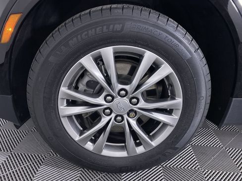 Certified 2022 Cadillac XT5 Premium Luxury AWD/4WD image 27