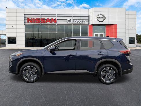 New 2026 Nissan Rogue SV image 6