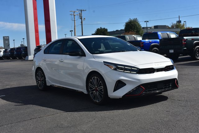 Used 2023 Kia Forte GT w/ GT2 Package FWD image 3