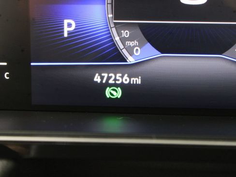 Used 2025 Volkswagen Jetta Sport FWD image 33