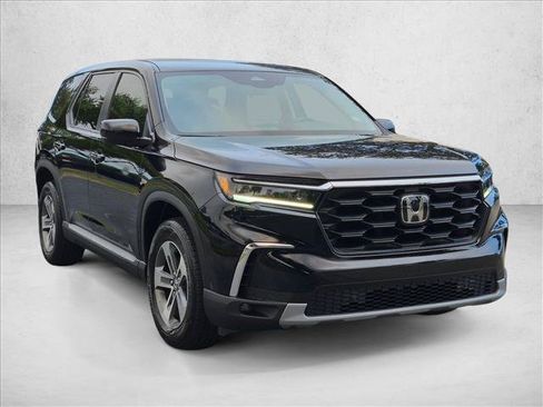 Certified 2024 Honda Pilot EX-L image 3