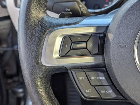 Used 2016 Ford Mustang Premium RWD image 12