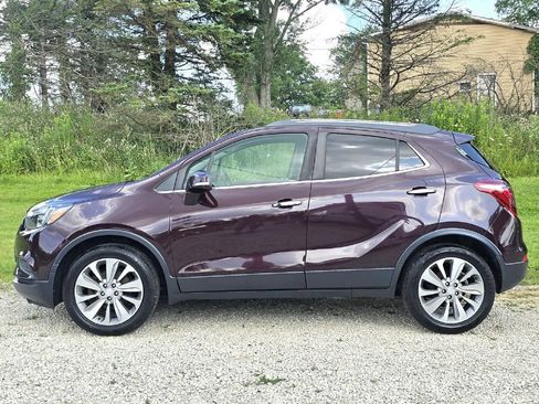 Used 2018 Buick Encore Preferred FWD image 3