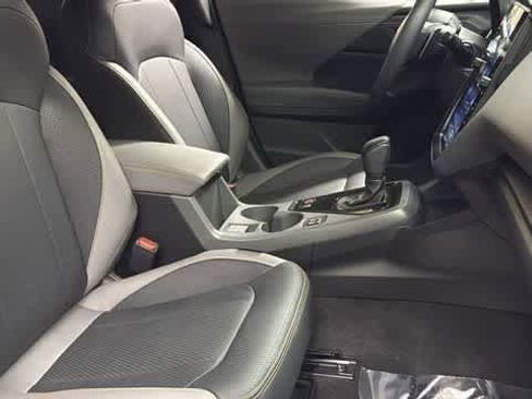 Used 2024 Subaru Crosstrek 2.5i Wilderness w/ Crosstrek Mirror Package AWD/4WD image 33